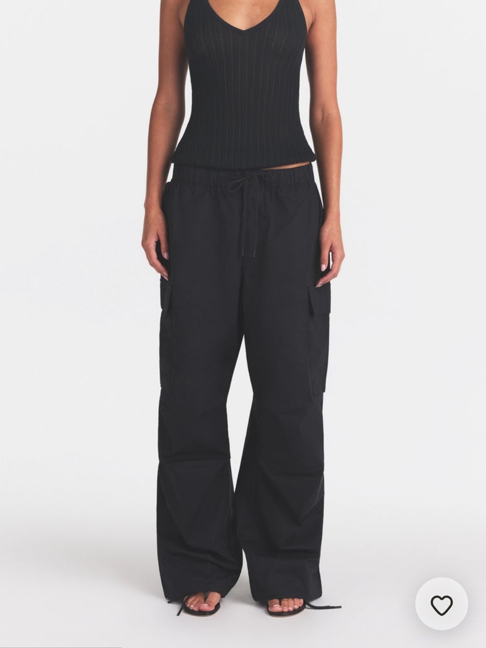 SKIMS WOVEN COTTON OVERSIZED LOW RISE CARGO PANT Medium